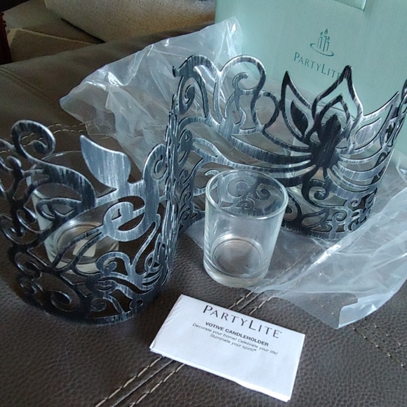 Partylite Lotus Scroll, P90241 - Picture 2 of 4